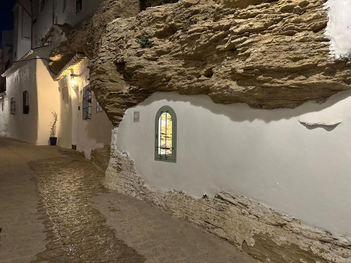 Tajito Romano Setenil De Las Bodegas ภายนอก รูปภาพ